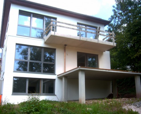 Phisto Wohnbau GmbH & Co. KG - Einfamilienhaus mit Einliegerwohnung in Stuttgart-Schönberg